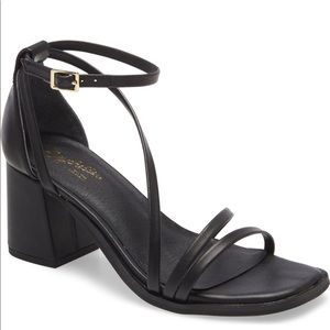 Seychelles Black Sandals